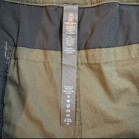 Lululemon Olive Green Weekender Performance Casual Golf Chino Shorts Men's 38x9 - Picture 5 of 7